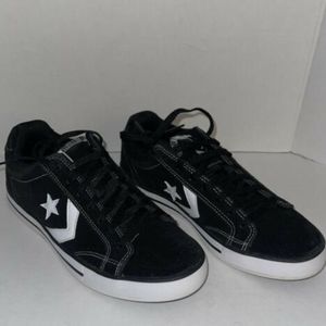 EUC Men's Converse Rune Allston